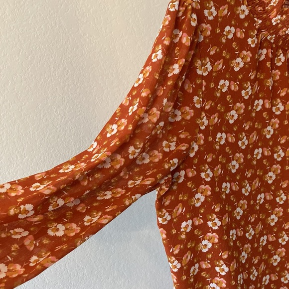 J. Crew Blouse Floral Design Size L - Picture 5 of 9